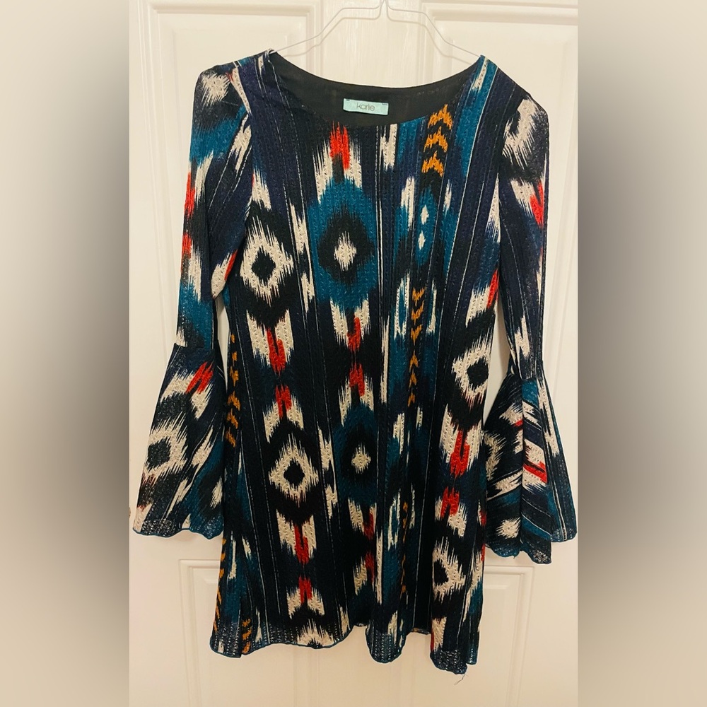 Karlie bell sleeve dress- size large